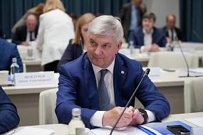 Какую оценку от федерального центра получил воронежский губернатор по итогам 2025 года